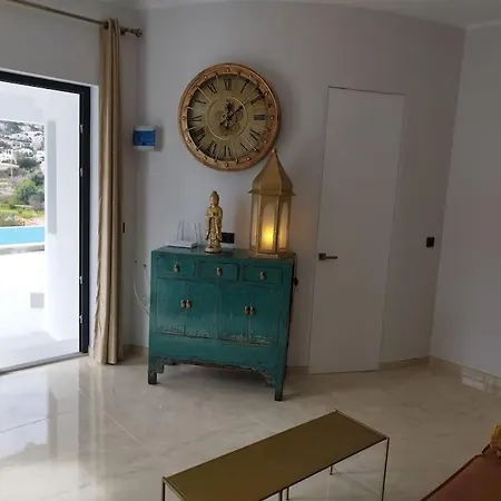 Modern Luxury Paradise Villa